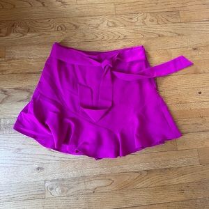 NWT TECE medium skirt. Ruffle trim tie front